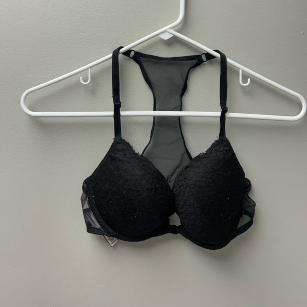 Victoria’s Secret Women’s Black Push Up Front Closure Bra